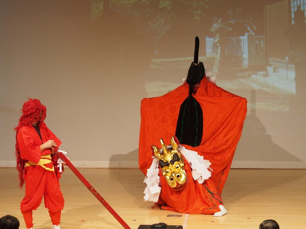 立川稲荷神社獅子