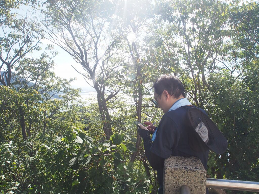 網代灯台から鳥取砂丘　大山を望む