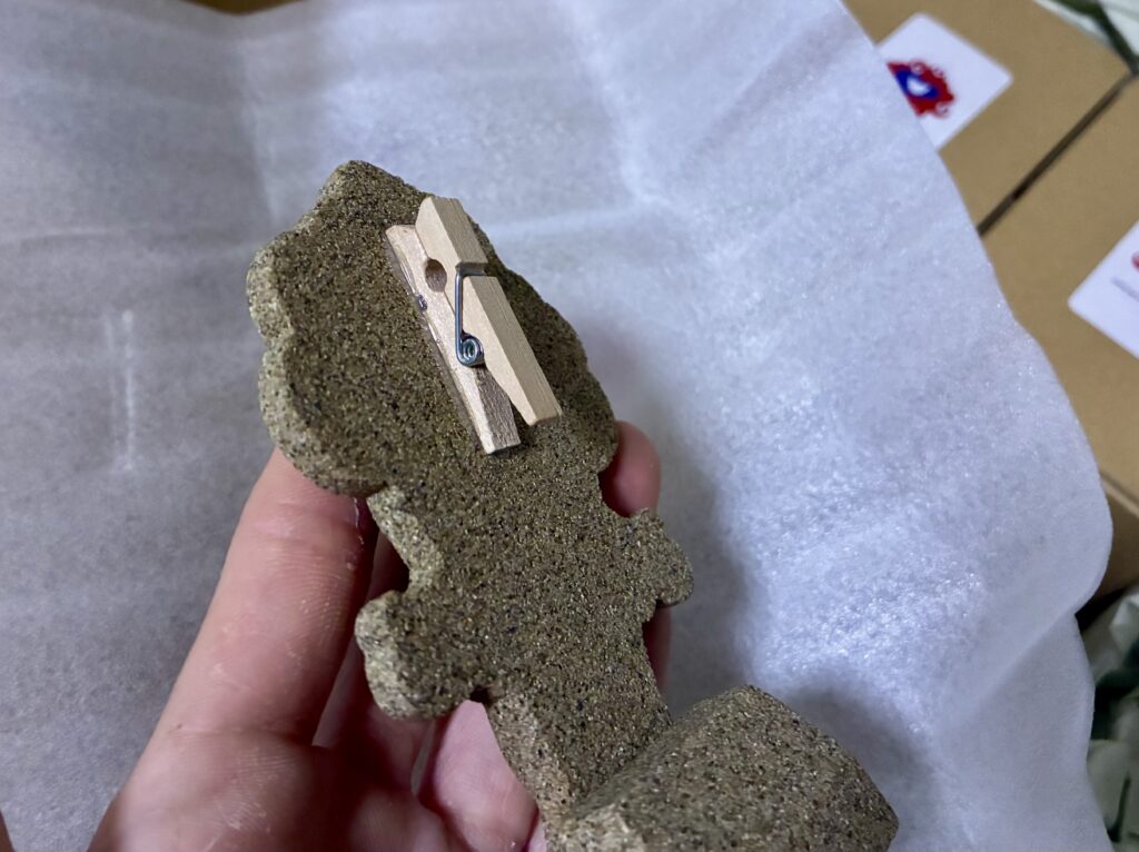 砂像ミャクミャク様のクリップスタンド